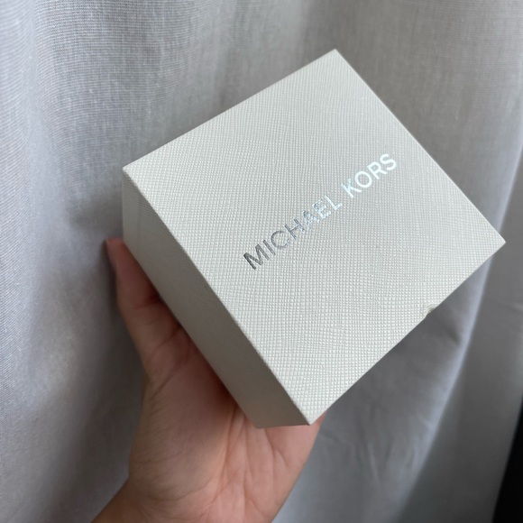 Rose Gold Michael Kors Watch - Picture 3 of 6